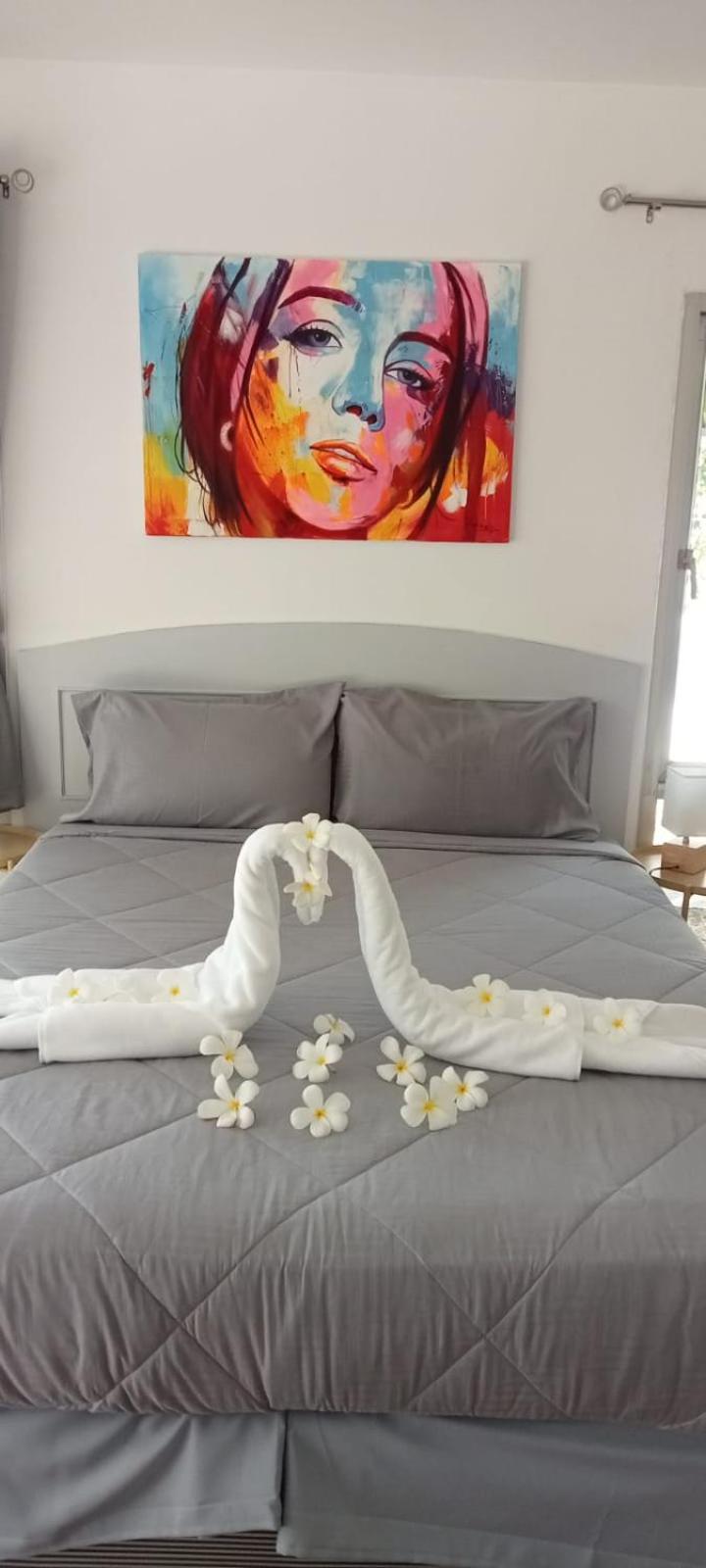 Thiptara Resort - Adults Only Menam-part Kültér fotó