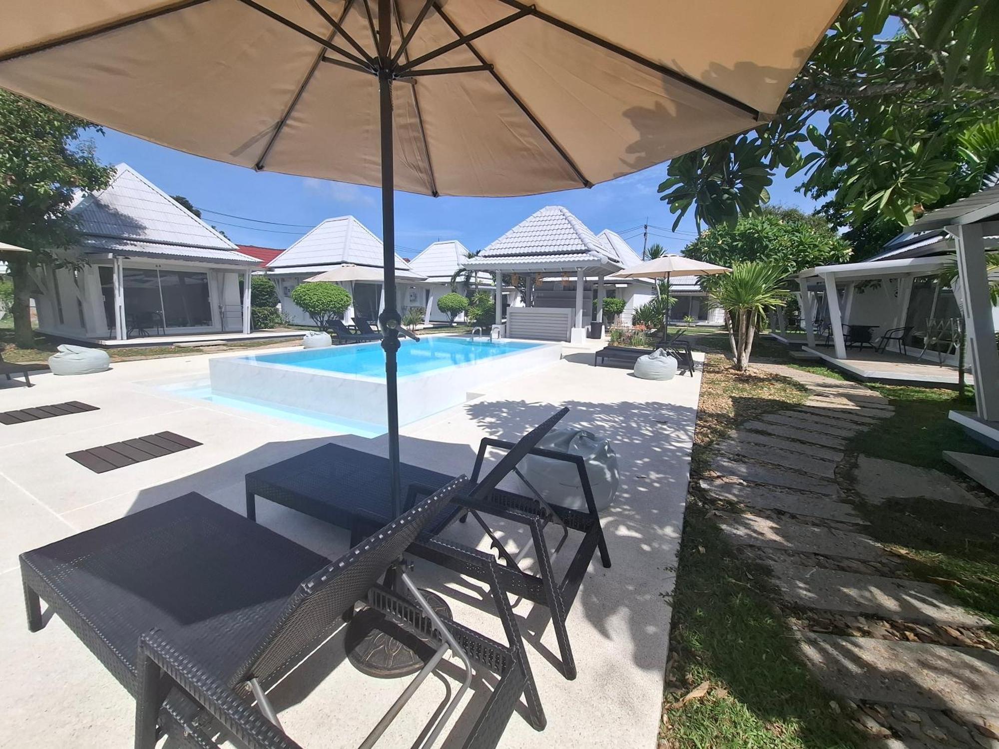 Thiptara Resort - Adults Only Menam-part Kültér fotó